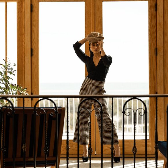 L.A.M.B. Black Suede Platform Heels – Chic & Edgy Designer Style - Picture 3 of 8